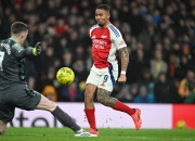 LOL赛事-利物浦迎来大胜，晋级之路顺畅的简单介绍