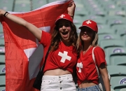 LOL赛事-瑞士队在比赛中展现出色技艺