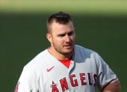 LOL赛事-关于宣告强势回归！强队表现惊艳，跻身前列的信息