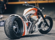 -紫金血脉唤醒欧陆之魂，武切维奇化身关键先生助湖人跨越大洋硬仗