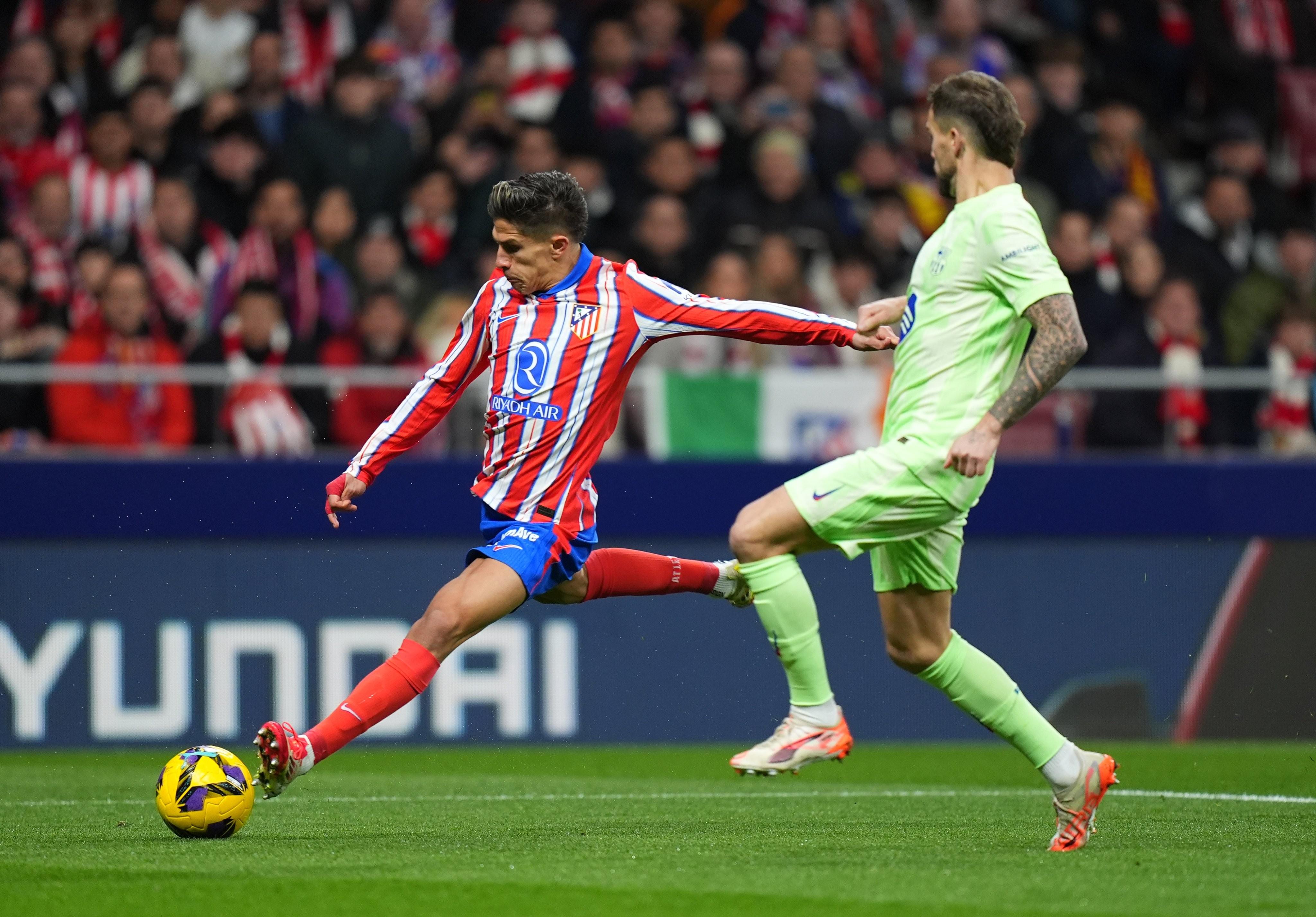 麦德里竞技前锋连场进球，助球队保持领先的简单介绍