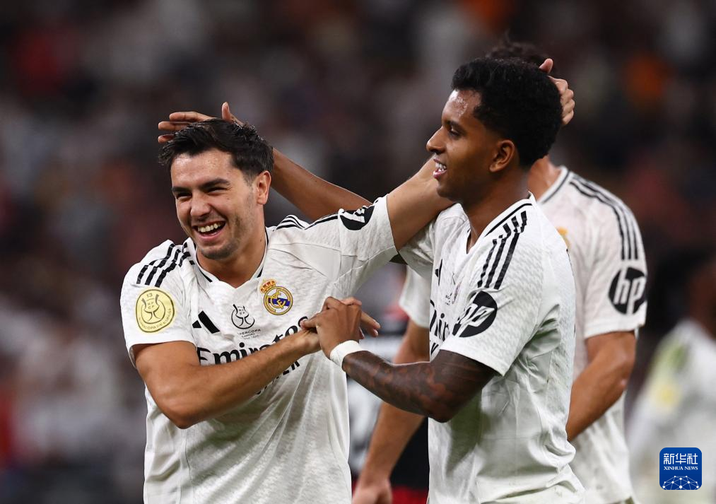 西班牙豪门胜利晋级！皇马夺得联赛杯冠军