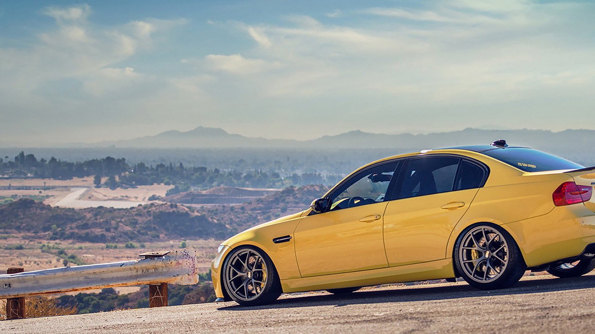 绿茵无疆界,当厄瓜多尔的高原雄鹰与埃及的法老军团,在精神欧冠的巅峰对决