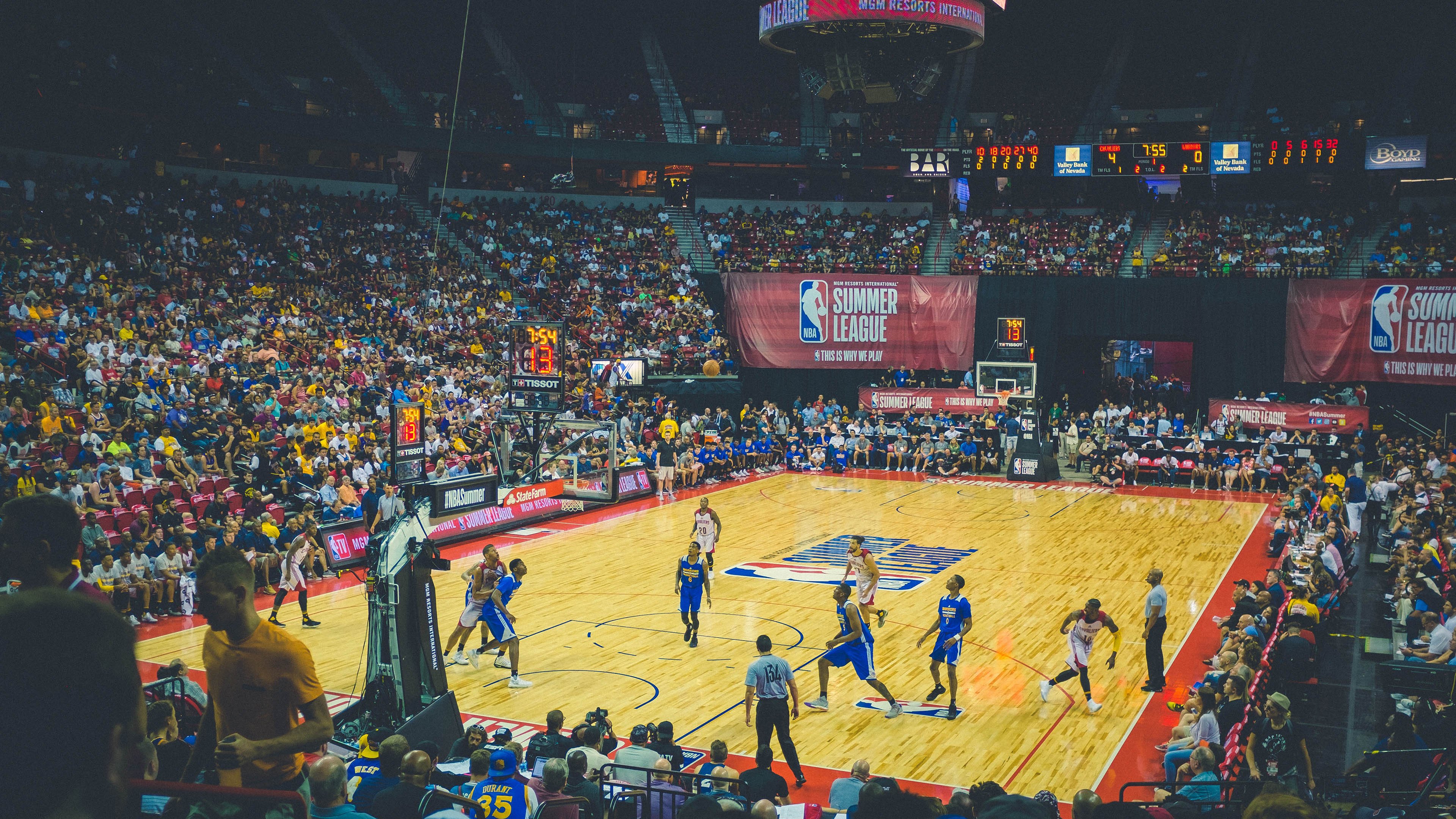 王权没有交接日,掘金鏖战国王,爱德华兹的压制级发言