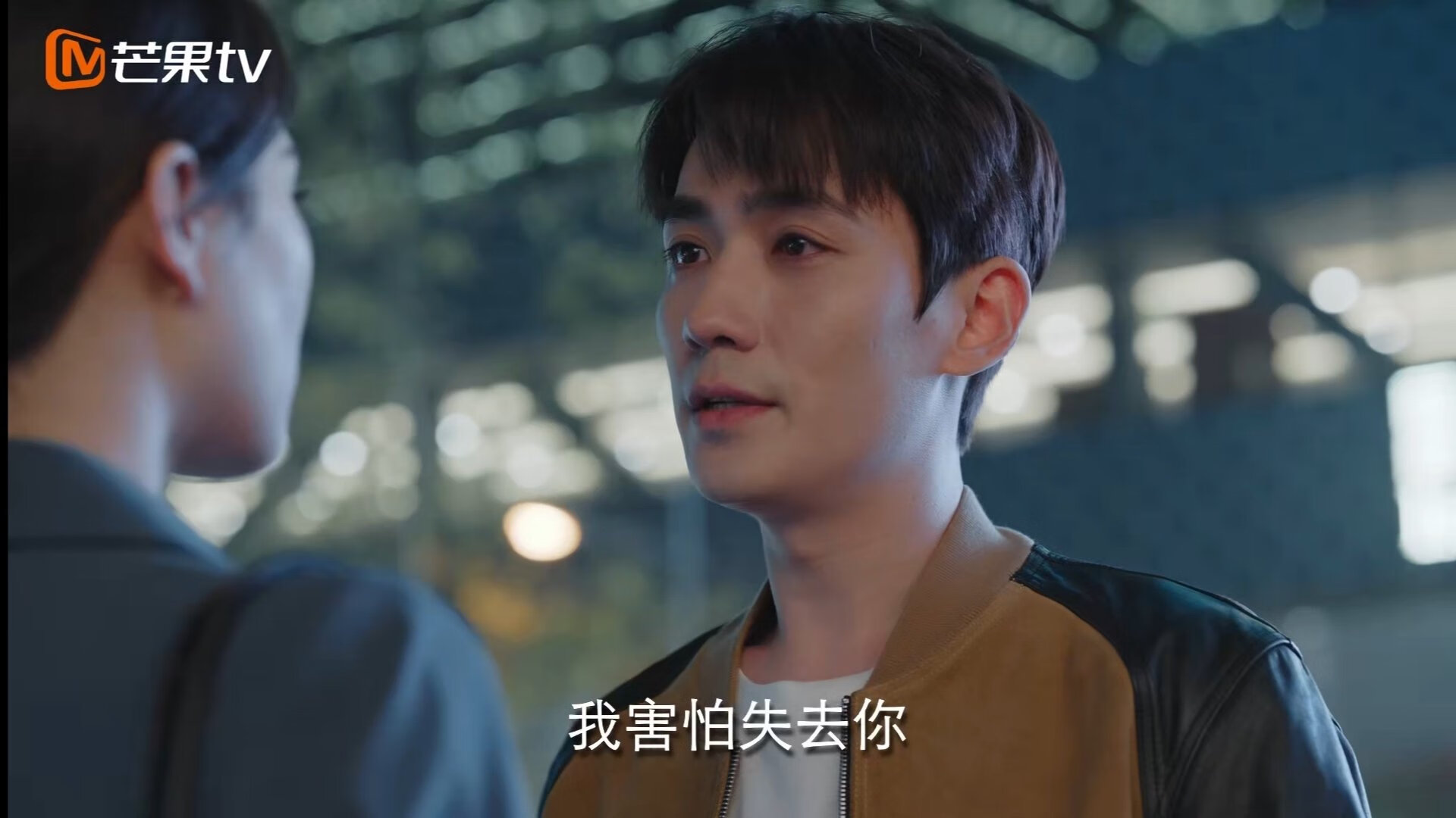 根据您的要求，我为您构思了一个兼具文学色彩与新闻内核的文章标题，并撰写了正文内容